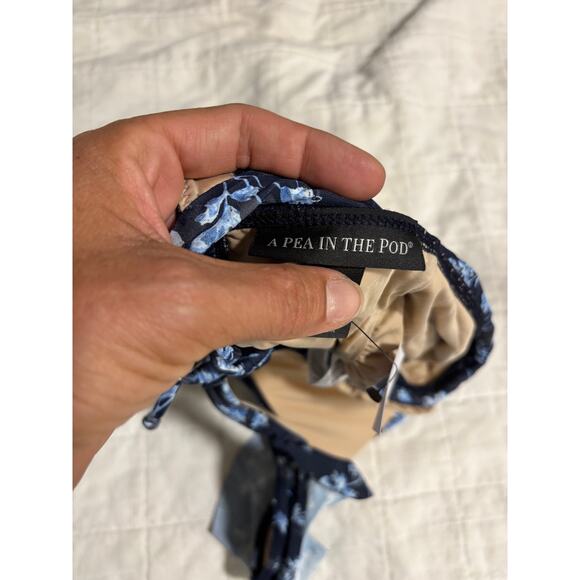 NWT A Pea In‎ The Pod One Piece Swimsuit, Lace Up Back, Flutter Straps, Sz M - Picture 6 of 7